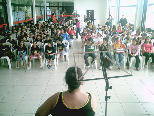 Participação de alunos das escolas municipais Otávio Reis e Thietro A Pires